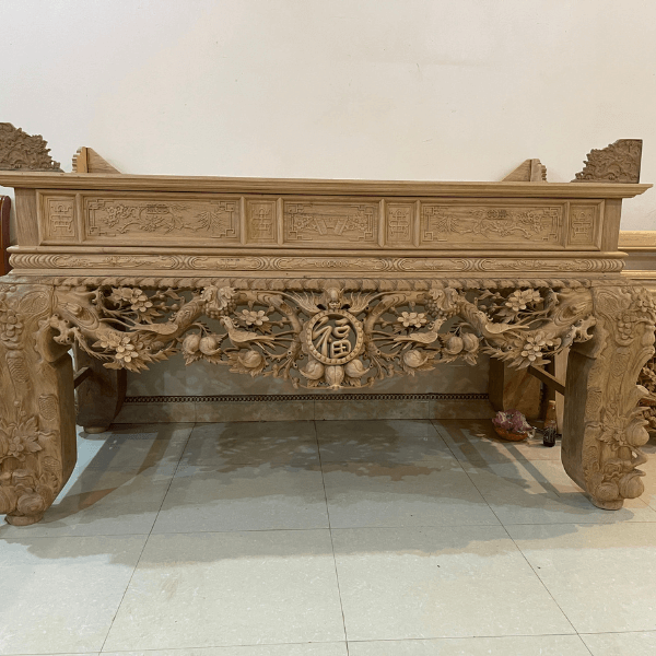 Bàn thờ cây tại Đồ Thờ Nam Quỳnh