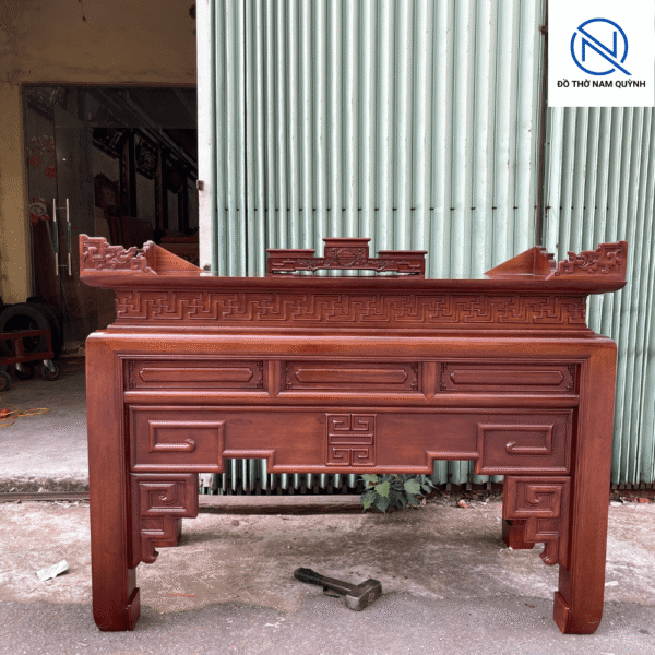 Án gian thờ gỗ hương đẹp đơn giản màu óc chó tại Đồ Thờ Nam Quỳnh