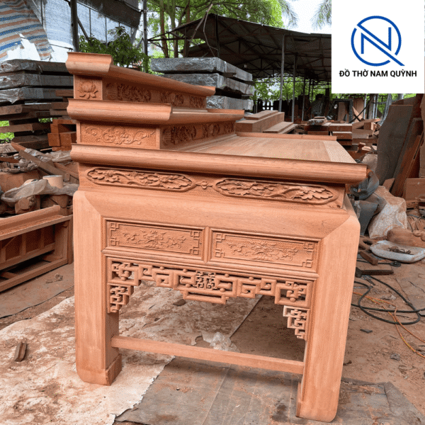Bàn thờ tam cấp gỗ hương chân 16 dày dặn đẹp tại Đồ Thờ Nam Quỳnh