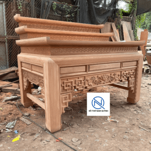 Bàn thờ tam cấp sen triện gỗ hương đẹp tại Đồ Thờ Nam Quỳnh